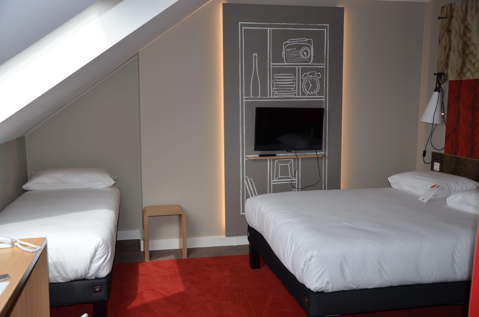Hotel Ibis Wavre Brussels East Esterno foto