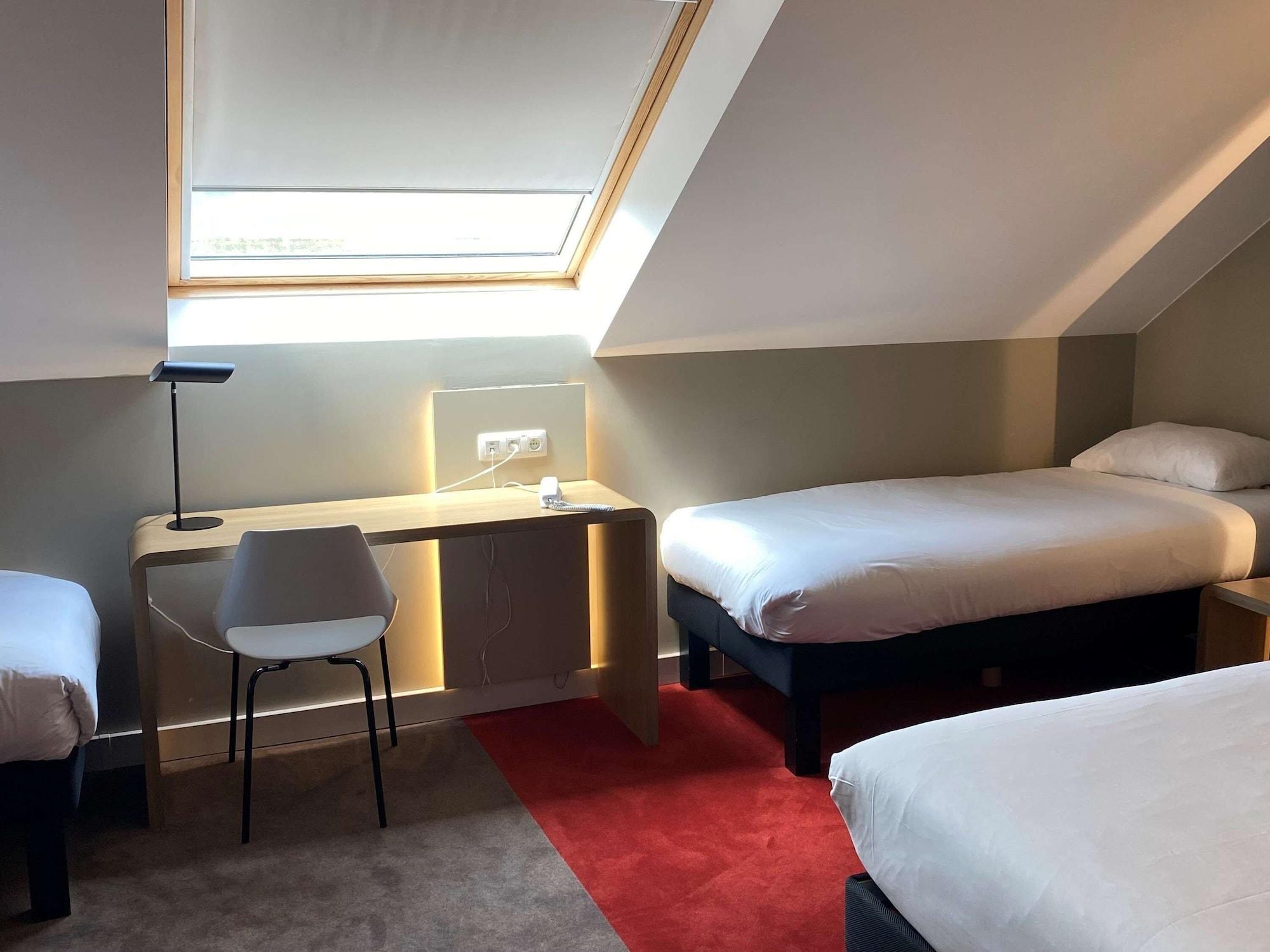 Hotel Ibis Wavre Brussels East Esterno foto
