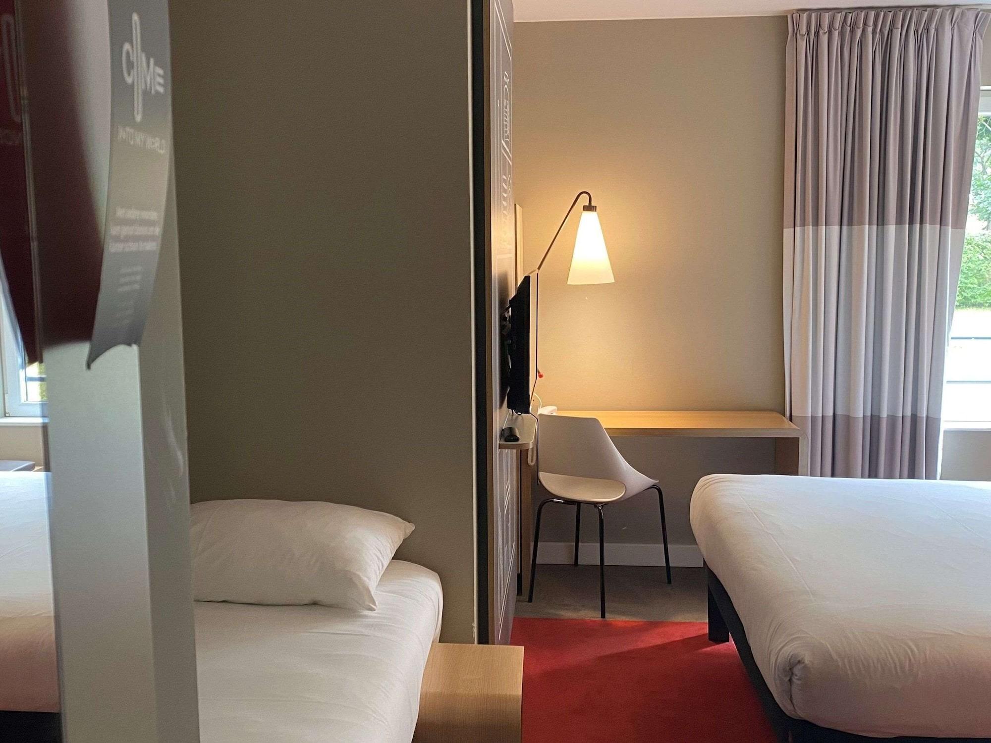 Hotel Ibis Wavre Brussels East Esterno foto