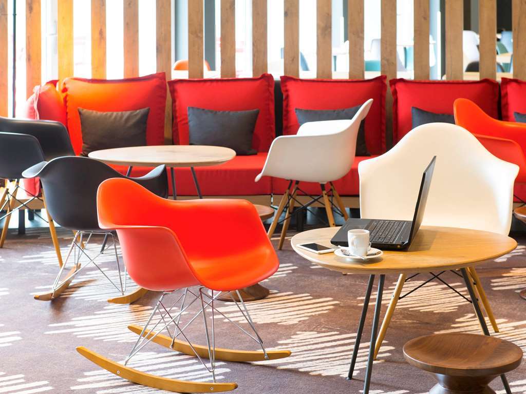 Hotel Ibis Wavre Brussels East Esterno foto