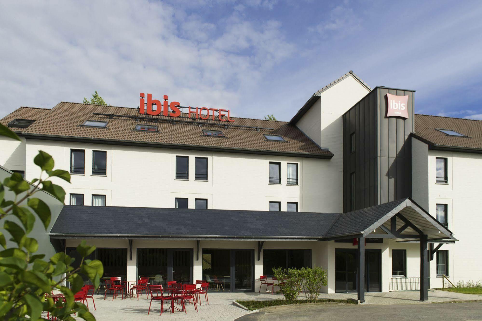 Hotel Ibis Wavre Brussels East Esterno foto