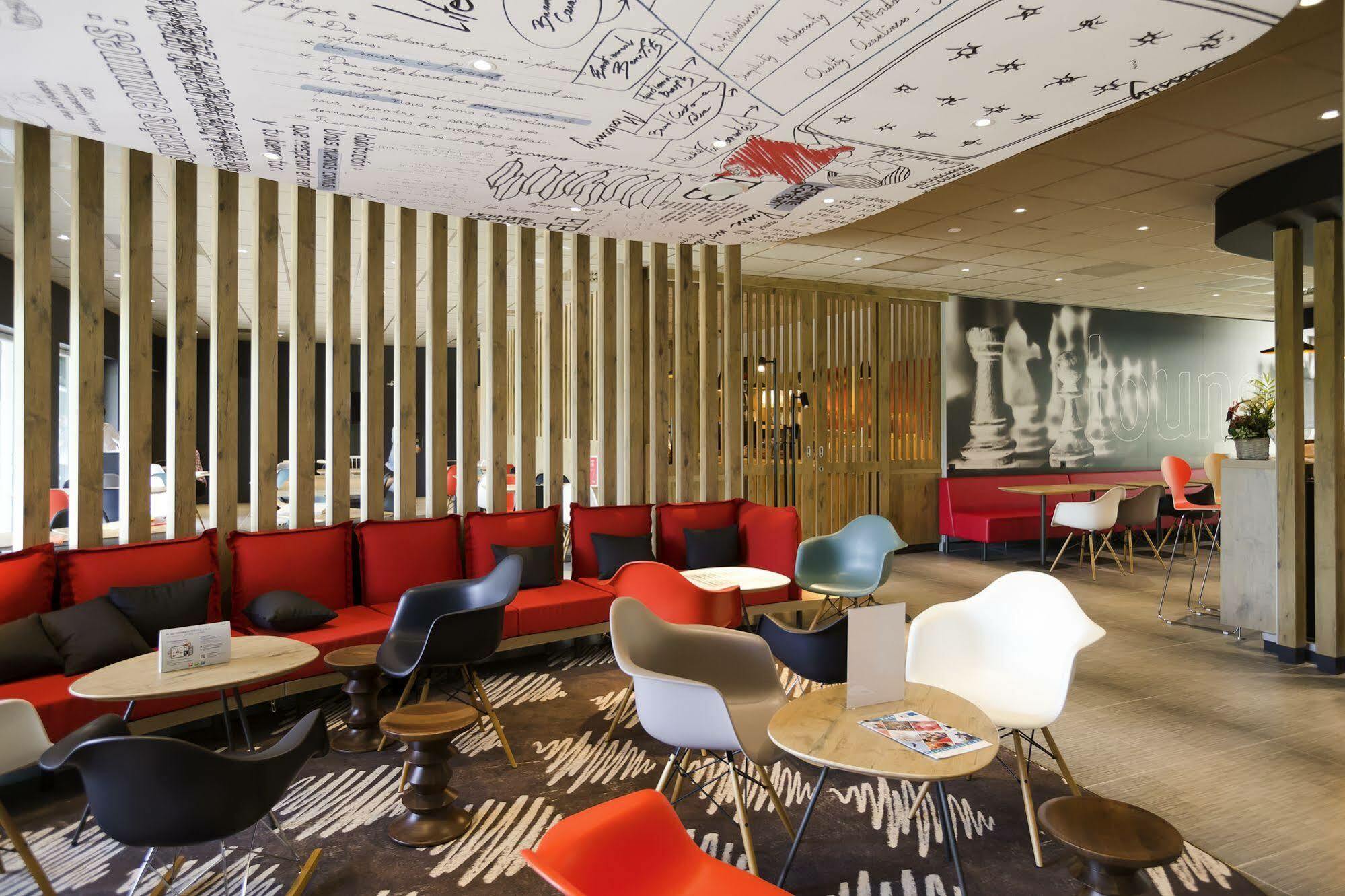Hotel Ibis Wavre Brussels East Esterno foto