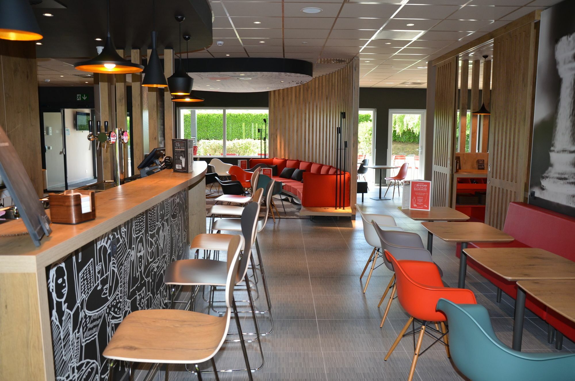 Hotel Ibis Wavre Brussels East Esterno foto